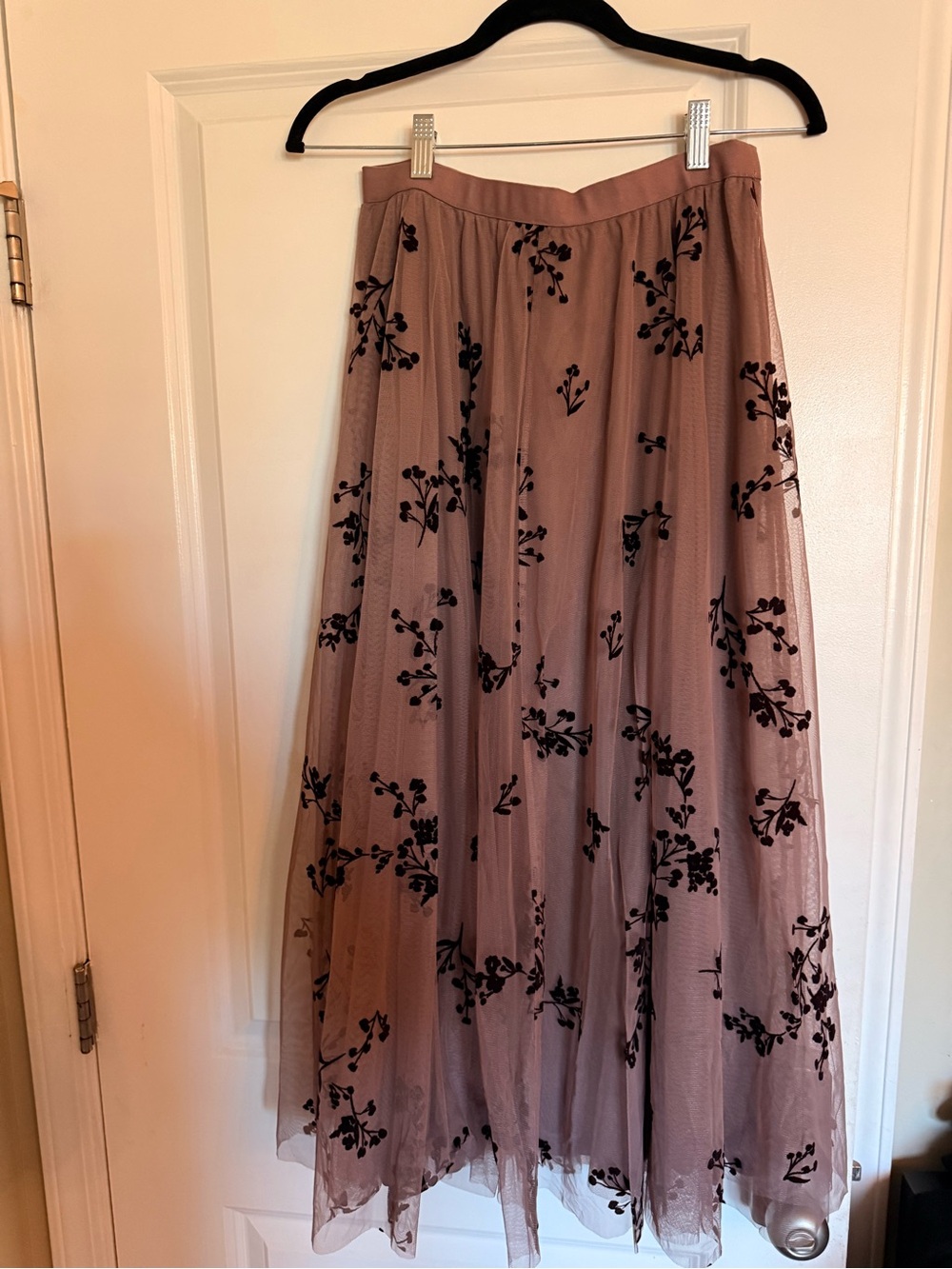 Mauve Floral Mesh Maxi Skirt
